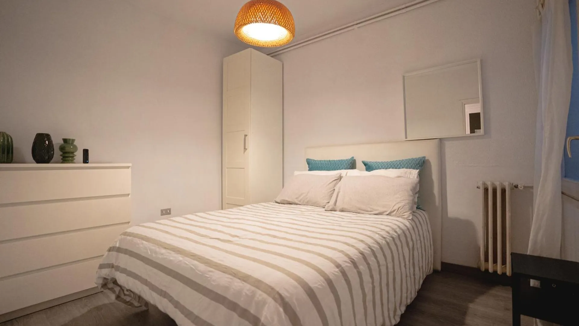 Flat Top Manger Apartment Barcelona Spain