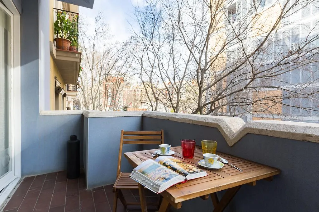 Flat Top Manger Apartment Barcelona